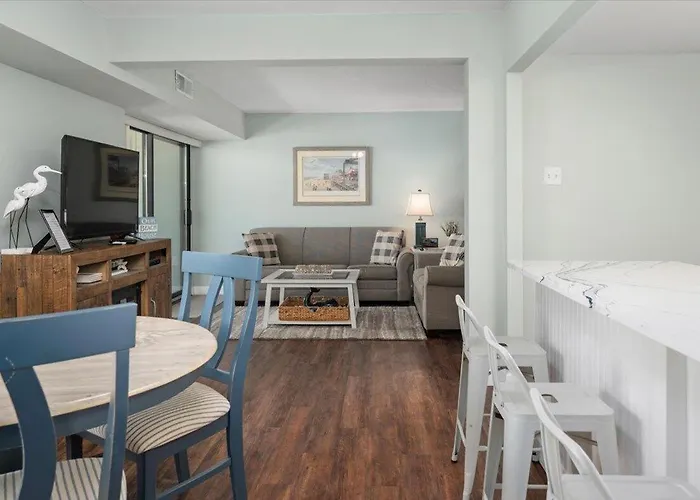 Beautiful Ocean Views From 2 Bedroom Condo! * Ocean Stadt
