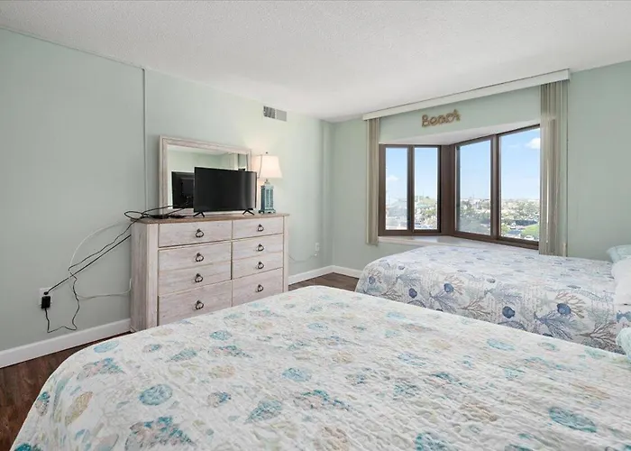 Beautiful Ocean Views From 2 Bedroom Condo! * Ocean Stadt