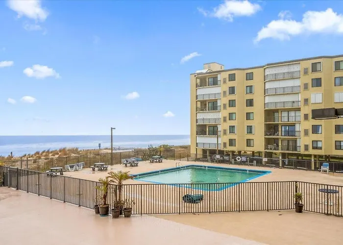 Beautiful Ocean Views From 2 Bedroom Condo! Ferienhaus Ocean Stadt