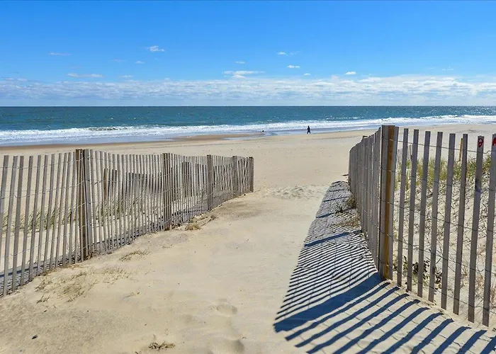 Ferienhaus Beautiful Ocean Views From 2 Bedroom Condo! Ocean Stadt